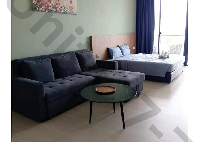 7Th Horizon - Roxy Sematan Beach Apartment